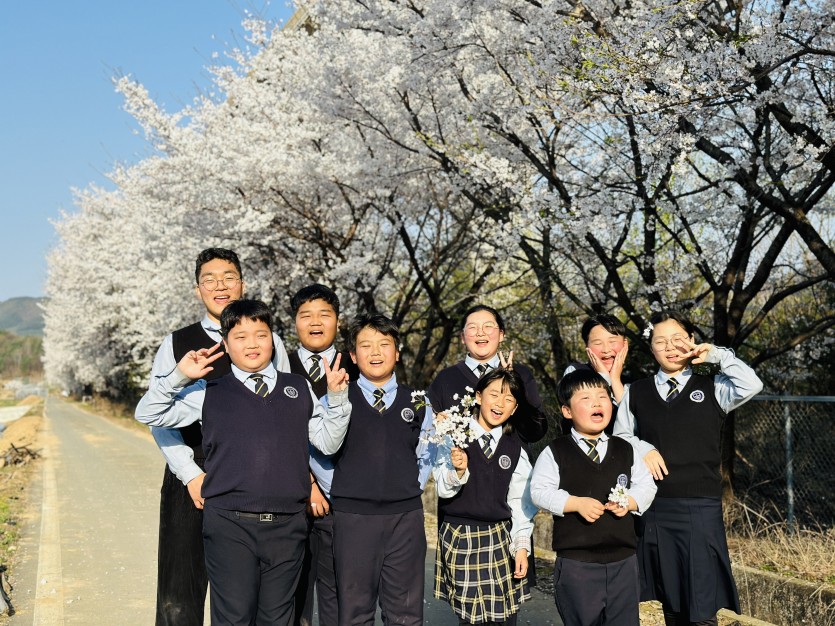 이끌라318기독사관학교 / 사진앨범